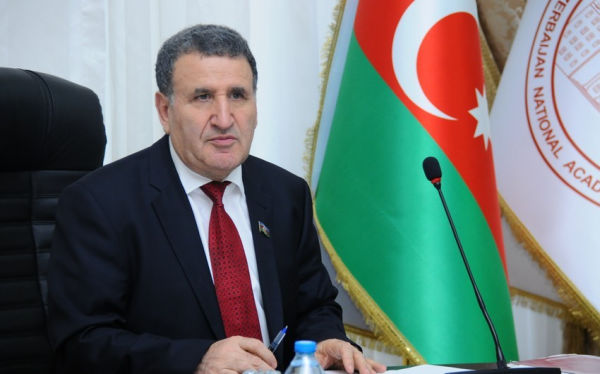 azerbaycan-dilinin-orfoqrafiya-lugeti-yeniden-nesr-olunacaq